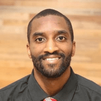 Norvell Robinson headshot