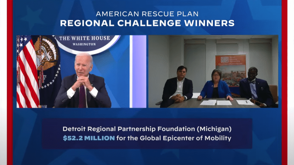 Foto da DRP com o Presidente Joe Biden durante a chamada Zoom